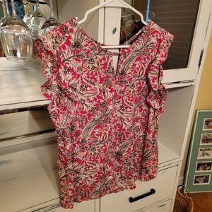 Banana Republic floral/paisley top size med.  Ruffled cap sleeve